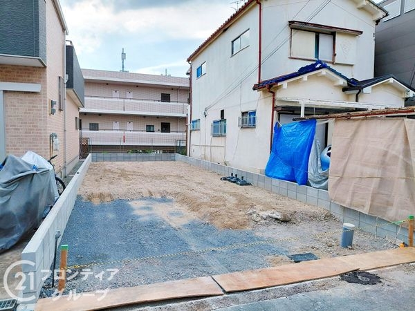枚方市香里園東之町　新築一戸建て　全１区画