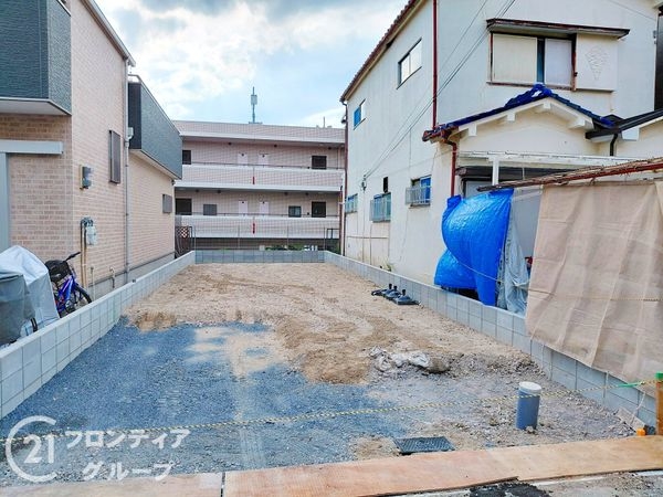 枚方市香里園東之町　新築一戸建て　全１区画