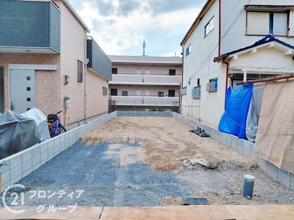 枚方市香里園東之町　新築一戸建て　全１区画