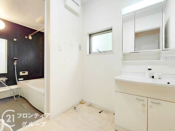 枚方市東香里新町の中古一戸建て