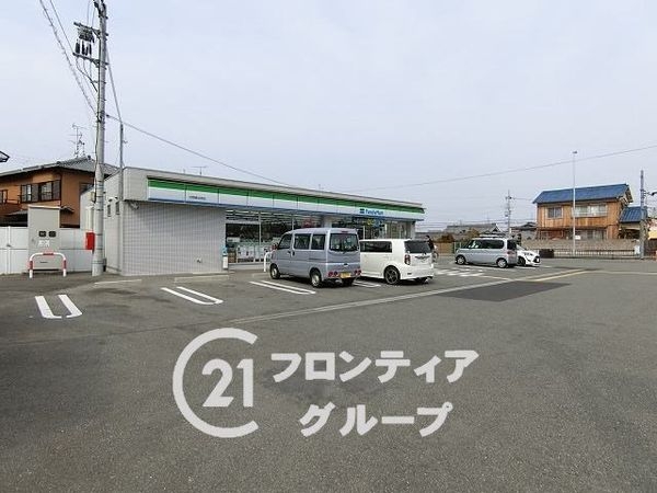 交野市倉治６丁目の中古一戸建て(ファミリーマート交野倉治西店)