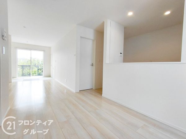 交野市倉治６丁目　中古一戸建て