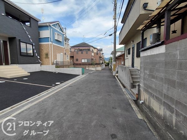 枚方市香里ケ丘１１丁目　新築一戸建て　第５　２号棟