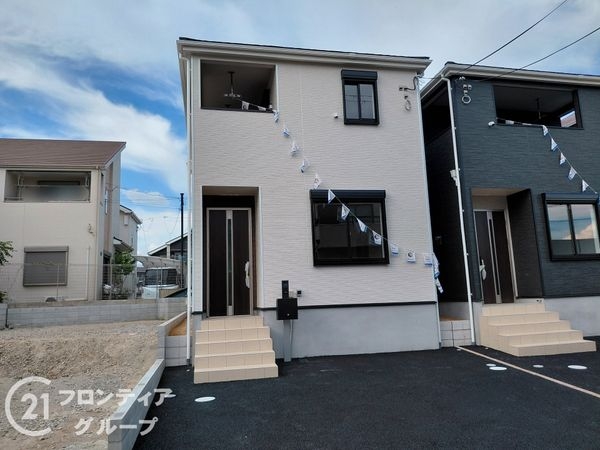 枚方市香里ケ丘１１丁目　新築一戸建て　第５　２号棟