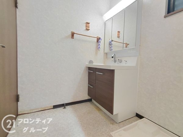 寝屋川市堀溝３丁目の中古一戸建て