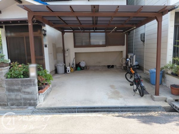 寝屋川市楠根南町　中古一戸建て