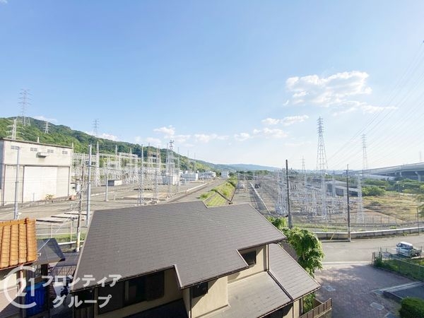 ロイヤルシャトー交野　中古マンション