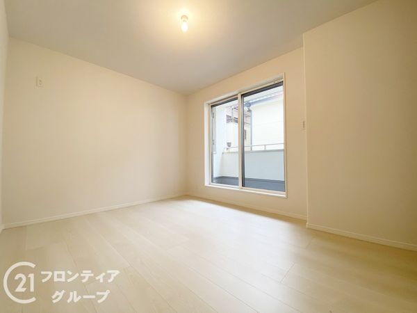 枚方市茄子作南町　新築一戸建て