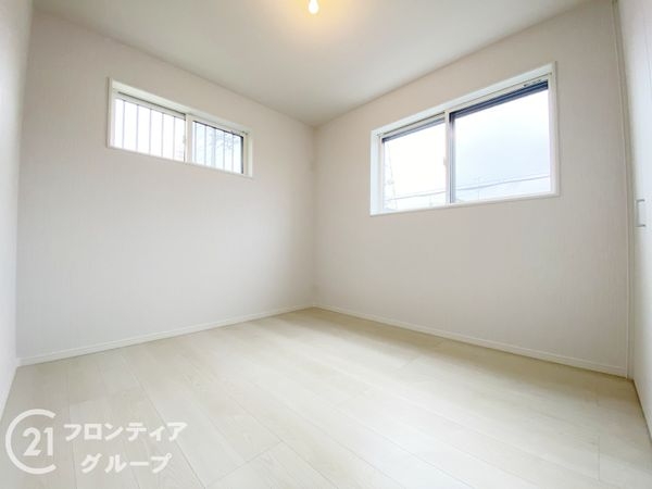 枚方市茄子作南町　新築一戸建て