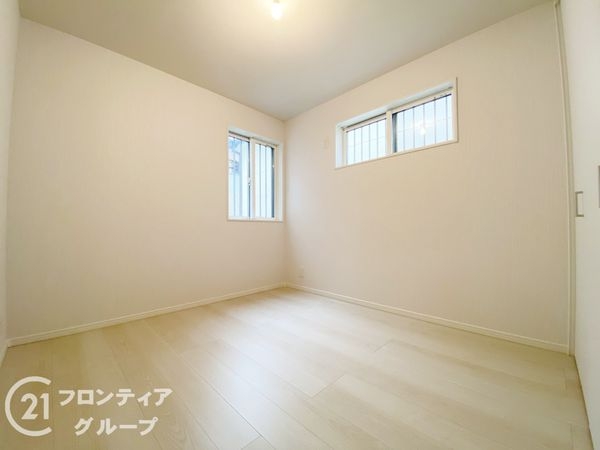 枚方市茄子作南町　新築一戸建て