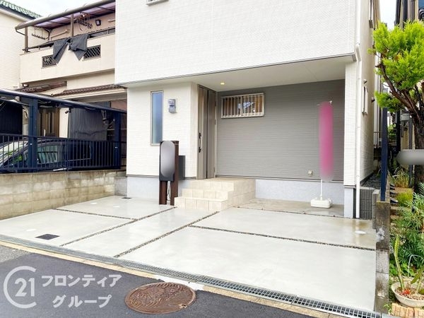 枚方市茄子作南町　新築一戸建て