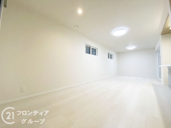 枚方市茄子作南町　新築一戸建て
