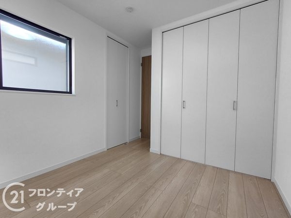 枚方市磯島茶屋町　新築一戸建て