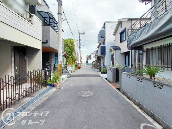 枚方市磯島茶屋町　新築一戸建て
