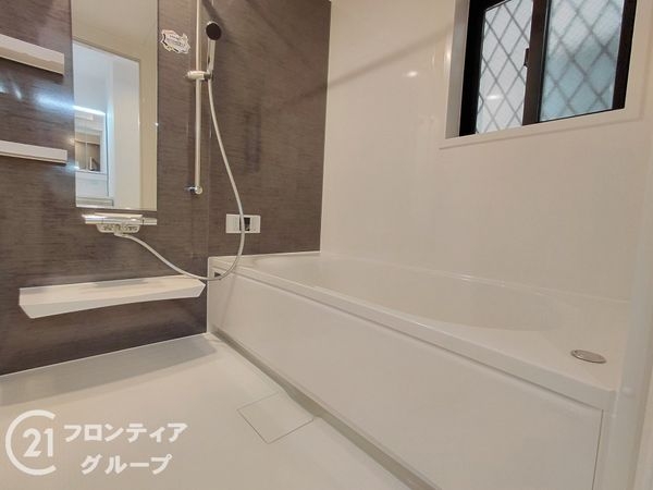 枚方市磯島茶屋町　新築一戸建て