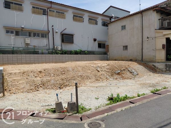 枚方市藤阪元町３丁目　新築一戸建て　２期　２号棟