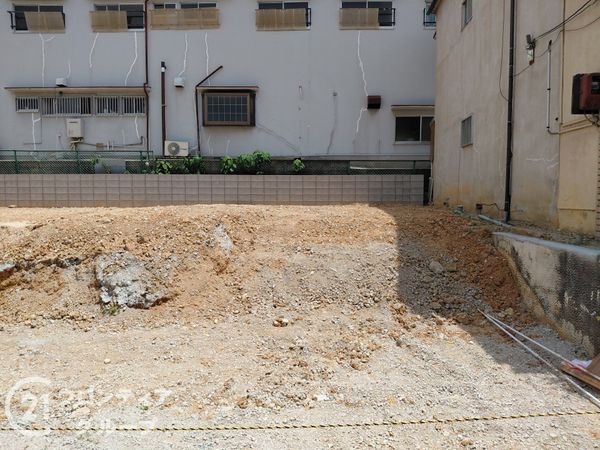 枚方市藤阪元町３丁目　新築一戸建て　２期　２号棟