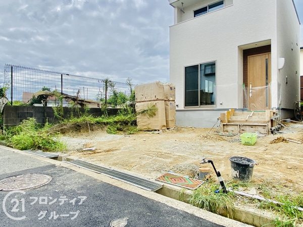 交野市郡津３丁目　新築一戸建て　３号棟