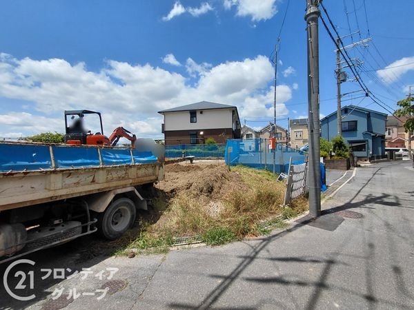 交野市郡津３丁目　新築一戸建て　２号棟