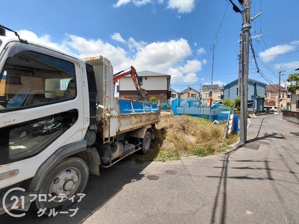 交野市郡津３丁目　新築一戸建て　２号棟