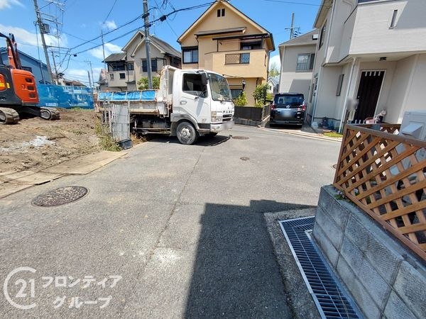 交野市郡津３丁目　新築一戸建て　２号棟