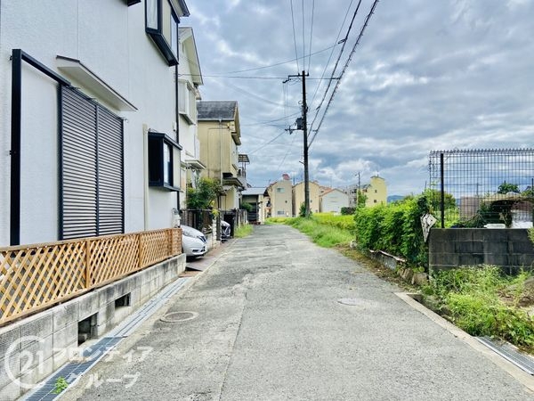 交野市郡津３丁目　新築一戸建て　２号棟