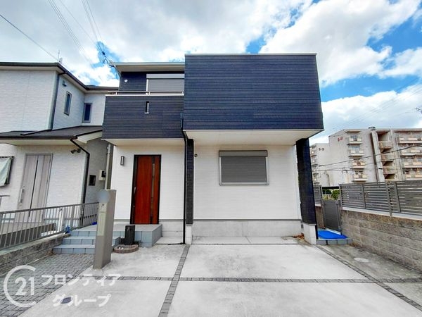 交野市梅が枝の中古一戸建て