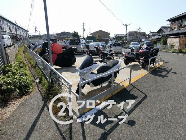 日光ハイツ香里第５　中古マンション