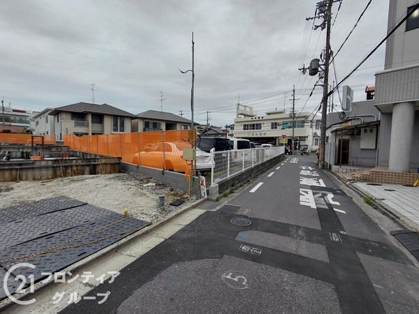 枚方市香里ケ丘１２丁目　新築一戸建て　１期　２号棟