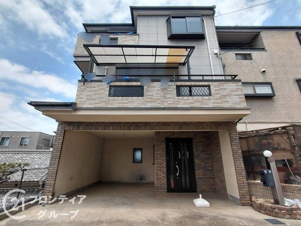 枚方市山之上１丁目の中古一戸建て