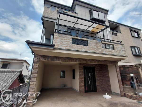 枚方市山之上１丁目の中古一戸建て