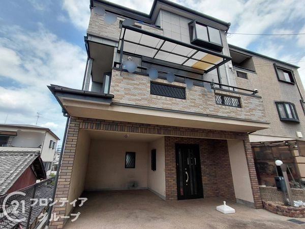 枚方市山之上１丁目の中古一戸建て