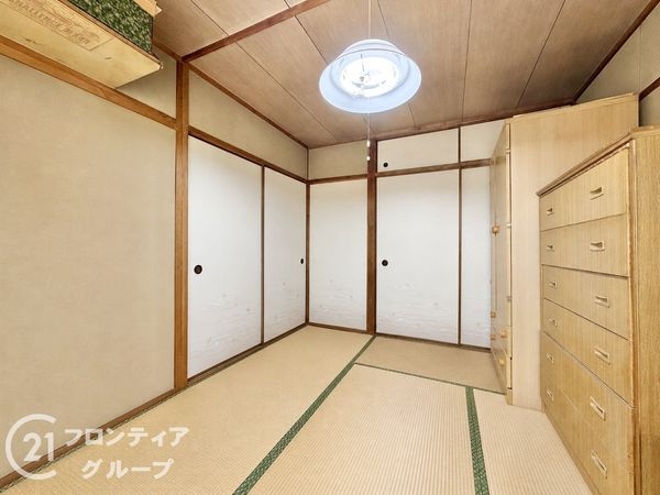 香里三井Ｊ住宅90号棟　中古マンション