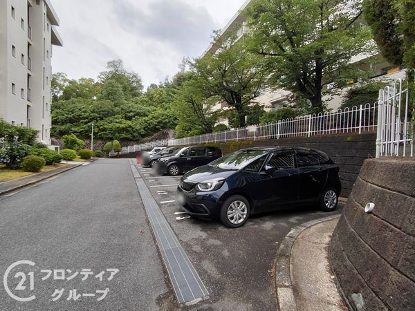香里三井Ｊ住宅90号棟　中古マンション