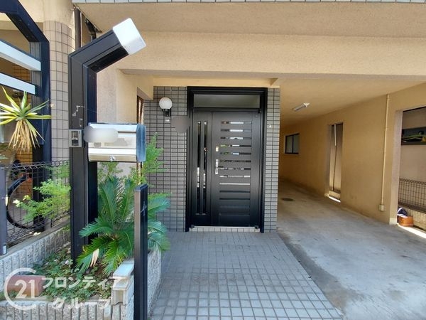 枚方市高野道１丁目の中古一戸建て