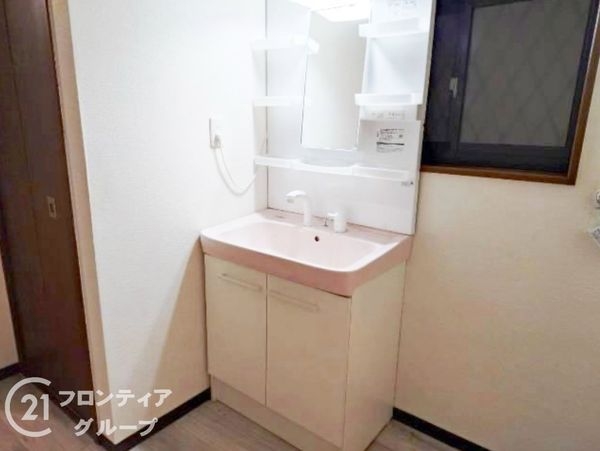 枚方市高野道１丁目の中古一戸建て