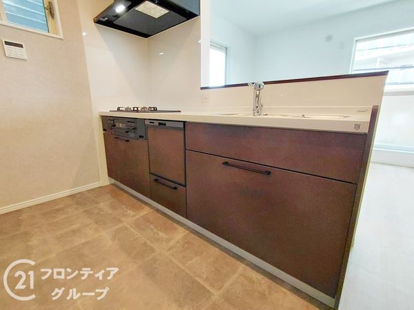 寝屋川市石津元町の中古一戸建て