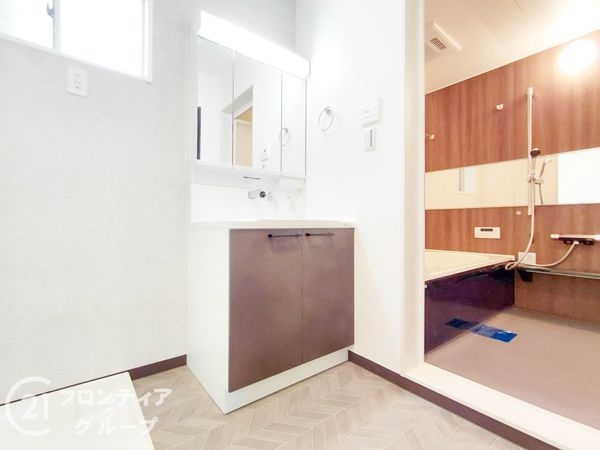 寝屋川市石津元町の中古一戸建て