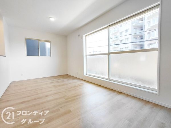 寝屋川市石津元町の中古一戸建て