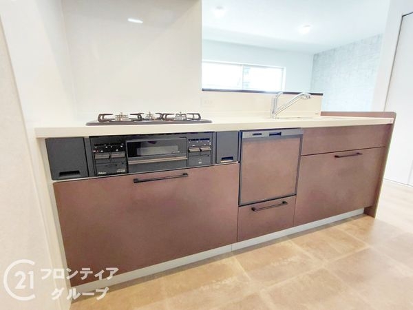 寝屋川市石津元町　中古一戸建て