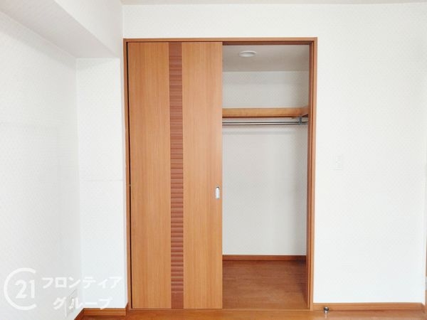 プラネスーペリア香里　中古マンション