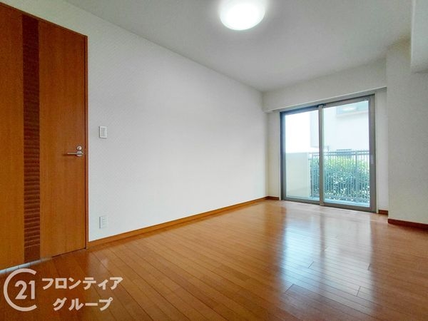 プラネスーペリア香里　中古マンション