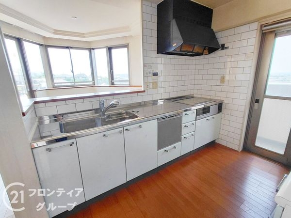 プラネスーペリア香里　中古マンション