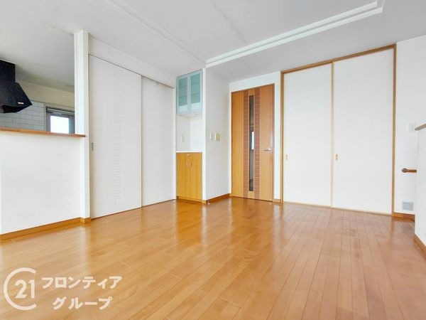 プラネスーペリア香里　中古マンション