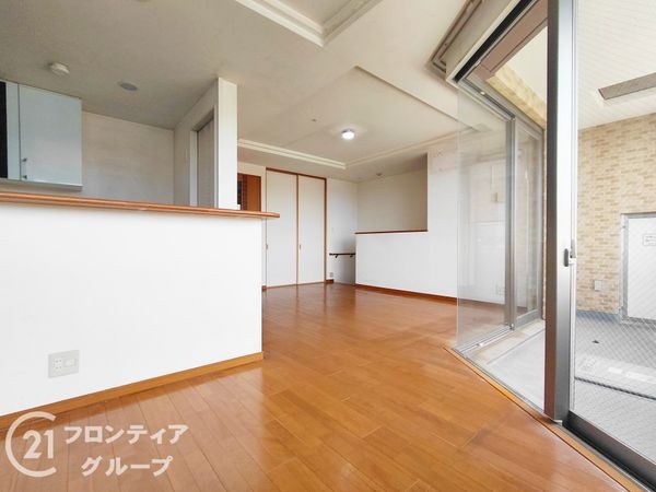 プラネスーペリア香里　中古マンション