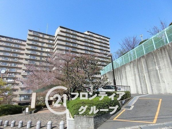 グリーンタウン香里ケ丘Ａ棟　中古マンション