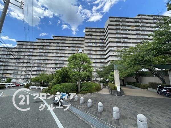 グリーンタウン香里ケ丘Ａ棟　中古マンション