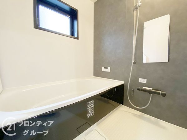 寝屋川市宝町　新築一戸建て