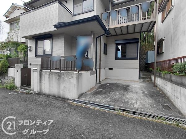 寝屋川市太秦緑が丘の中古一戸建て