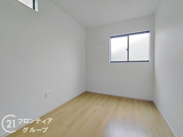 枚方市伊加賀栄町　新築一戸建て　全１区画